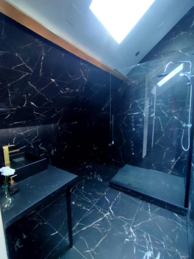 Love Room A Montargis Ngoại thất bức ảnh